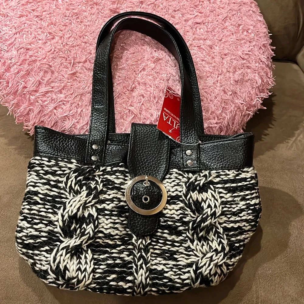 Ulta cable knit tote NWT